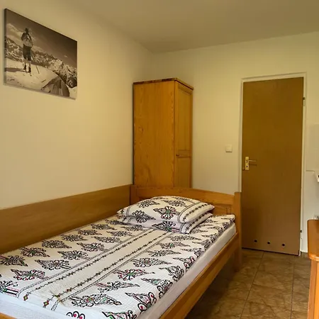 Quarto em Acomodações Particulares Goscinne Kozica